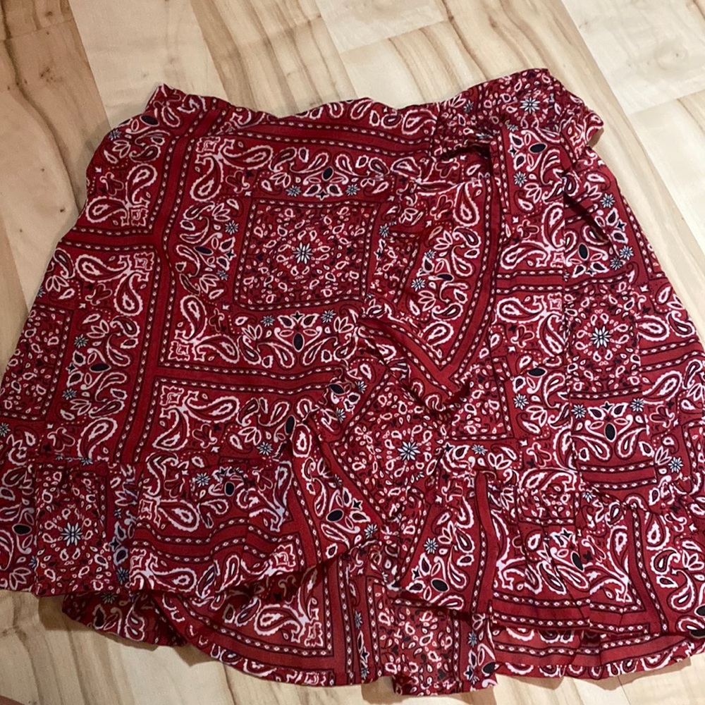 Bandana tied skirt